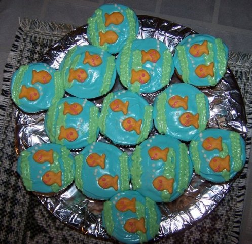 Made with Goldfish Crackers.